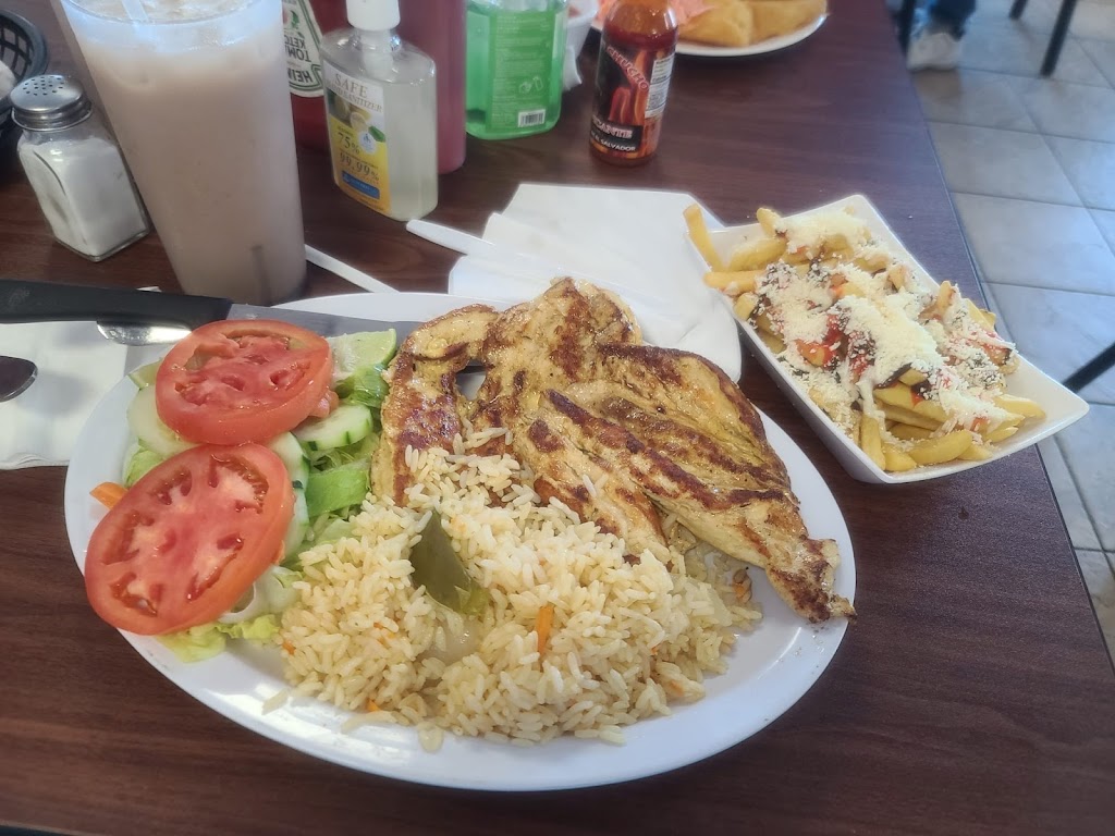 Pupusería & Antojitos Santa Elena | restaurant | 12210 Veirs Mill Rd, Silver Spring, MD 20906, USA | 4438581887 OR +1 443-858-1887