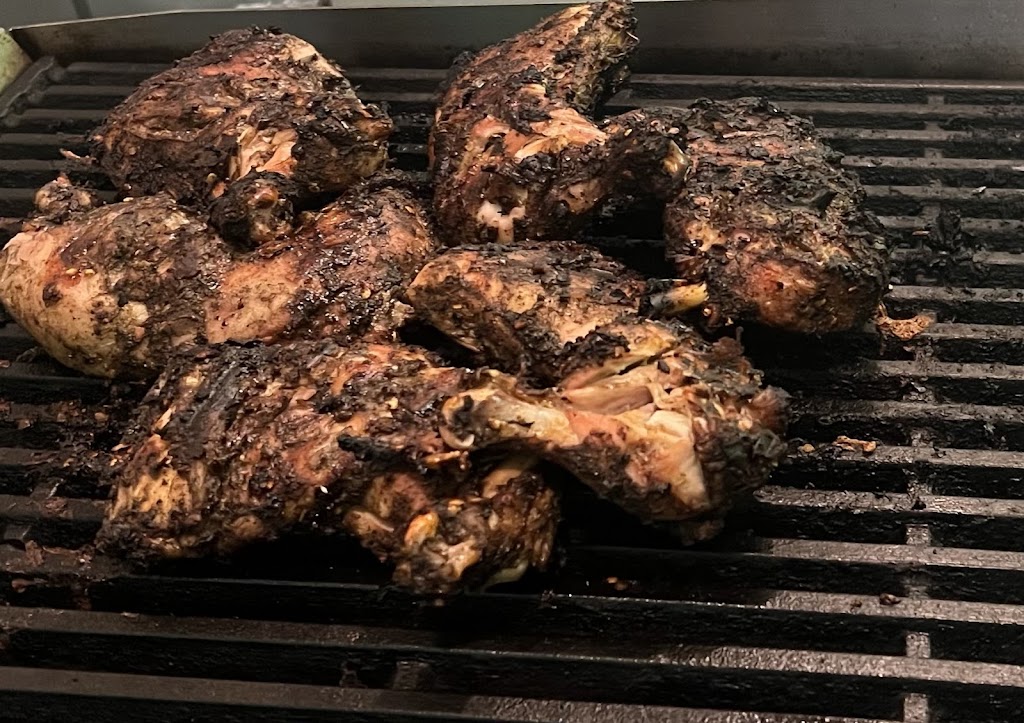 AMERICAN & JAMAICAN GRILL | restaurant | 100 Cody Rd S, Mobile, AL 36608, USA | 2513017142 OR +1 251-301-7142