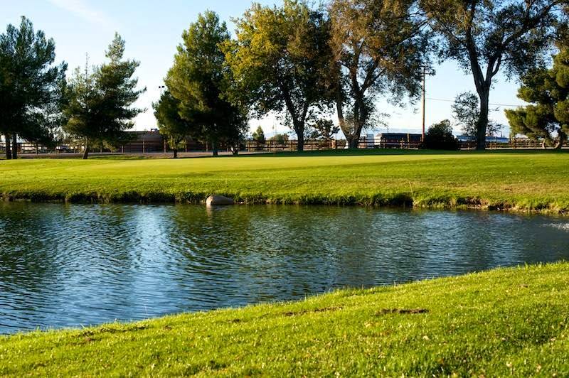 Antelope Valley Country Club | night club | 39800 Country Club Dr, Palmdale, CA 93551, USA | 6619473142 OR +1 661-947-3142