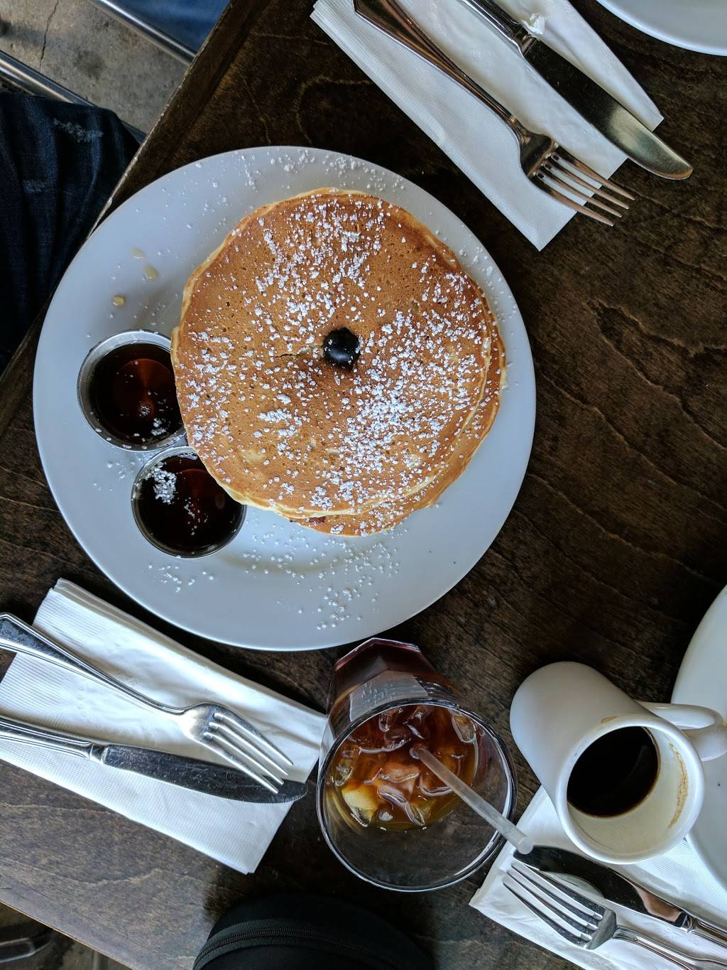 Blu Jam Cafe | cafe | 7371 Melrose Ave, Los Angeles, CA 90046, USA | 3239519191 OR +1 323-951-9191