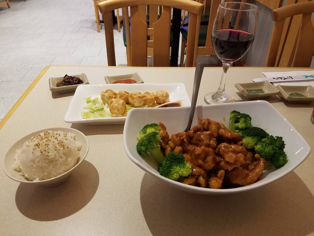 Rainbow Sushi | restaurant | 18076 Mateny Rd, Germantown, MD 20874, USA | 3015280021 OR +1 301-528-0021