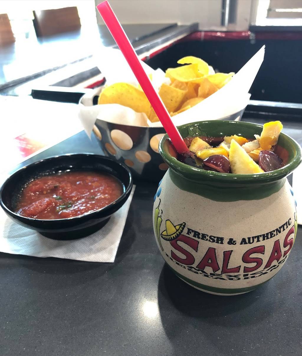 Salsas Mexican Restaurant | restaurant | 2510 S Washington Ave UNIT 110, Titusville, FL 32780, USA | 3212254073 OR +1 321-225-4073