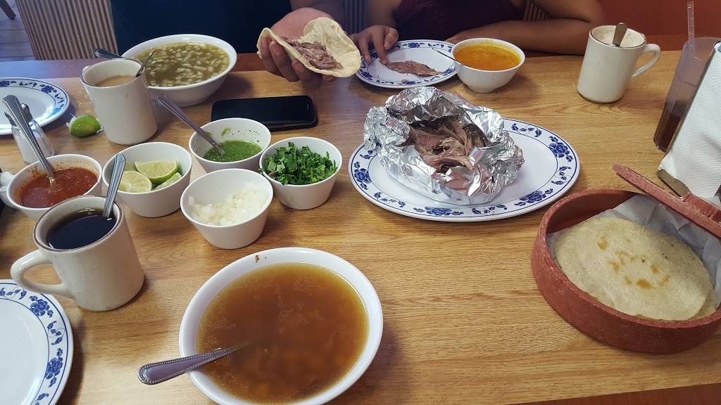 El Borrego De Oro Restaurant | restaurant | 2808 E Washington Blvd, Los Angeles, CA 90023, USA | 3237801132 OR +1 323-780-1132