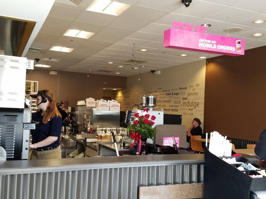 Dunkin | bakery | 540 Butler Crossing Suite 8, Butler, PA 16001, USA | 7242841177 OR +1 724-284-1177