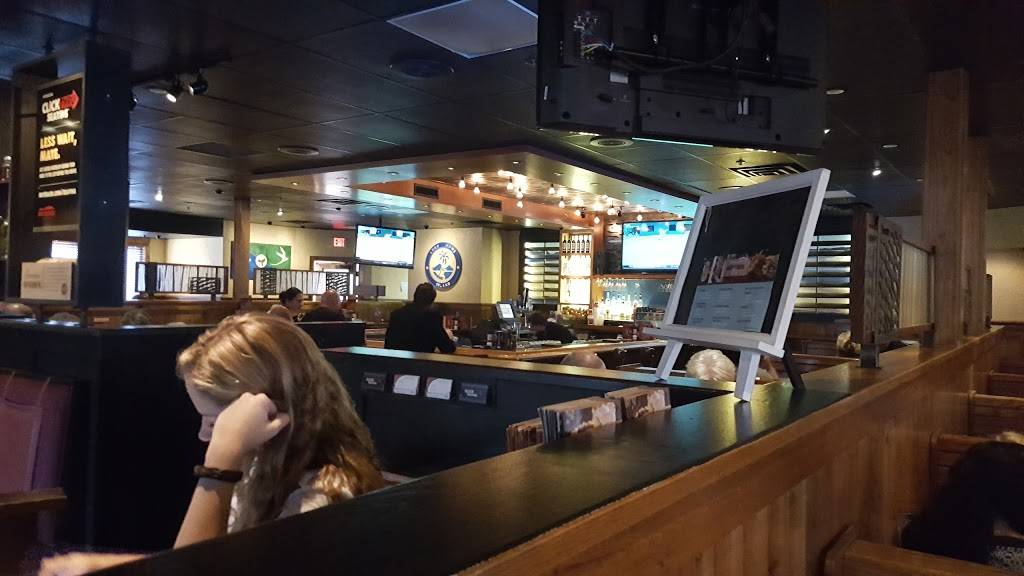 Outback Steakhouse | restaurant | 40275 Winchester Rd, Temecula, CA 92591, USA | 9517193700 OR +1 951-719-3700