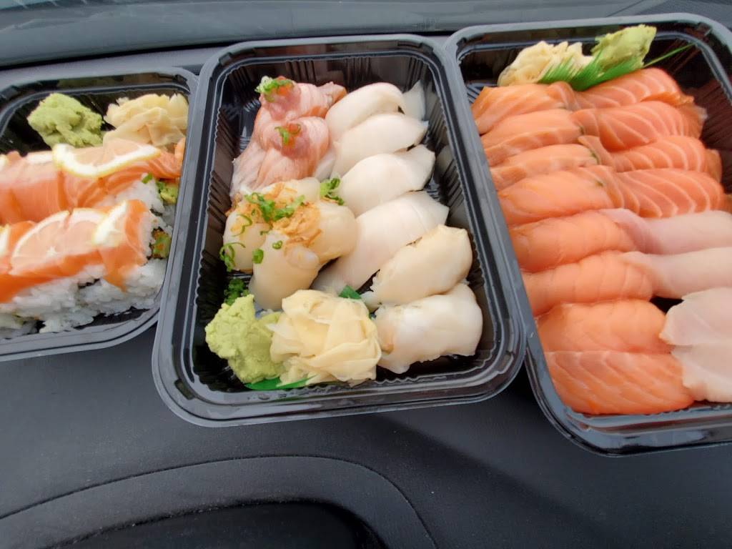 Izumi Revolving Sushi | restaurant | 94 Serramonte Center, Daly City, CA 94015, USA | 6509855555 OR +1 650-985-5555