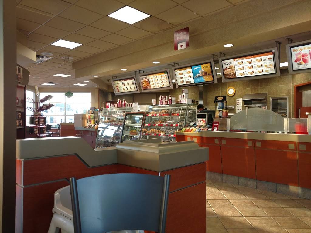 Tim Hortons | restaurant | 555 Fifth St, Parkersburg, WV 26101, USA | 3044284104 OR +1 304-428-4104