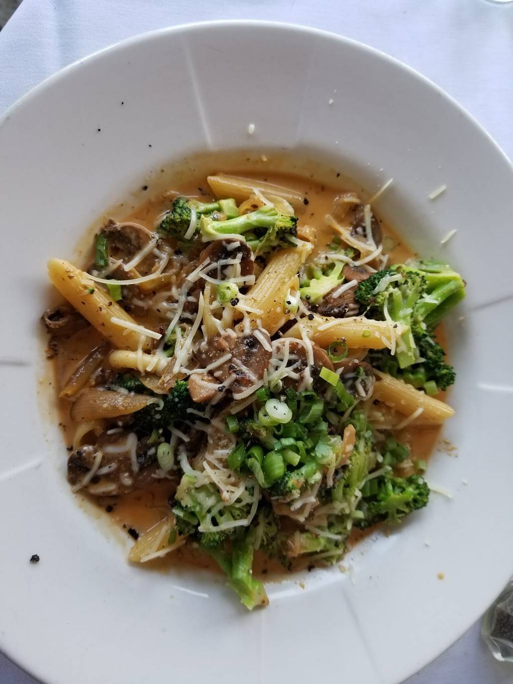 The Grill at The Pittstown Inn | restaurant | 350 Pittstown Rd, Pittstown, NJ 08867, USA | 9087350125 OR +1 908-735-0125