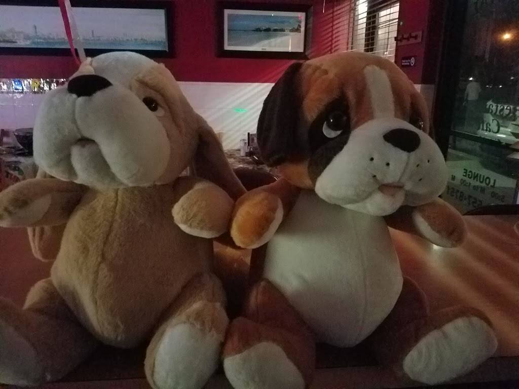 Cafe Krystal | restaurant | 3804 W 12th Ave, Hialeah, FL 33012, USA | 3055578751 OR +1 305-557-8751