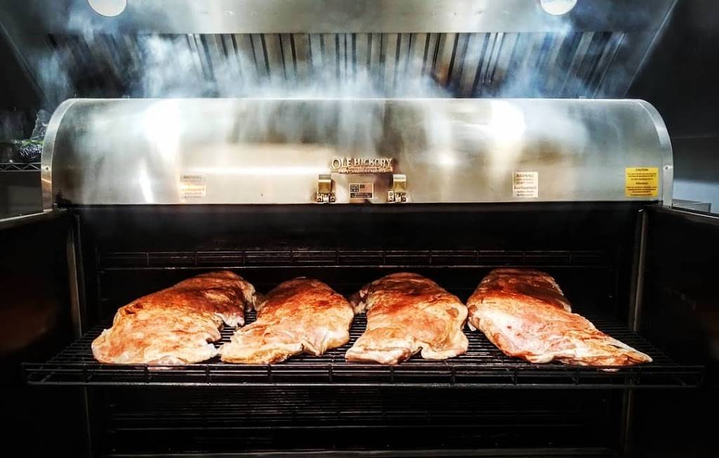 Senders Smoke Joint | restaurant | 190 W Englewood Ave, Teaneck, NJ 07666, USA | 2013572255 OR +1 201-357-2255