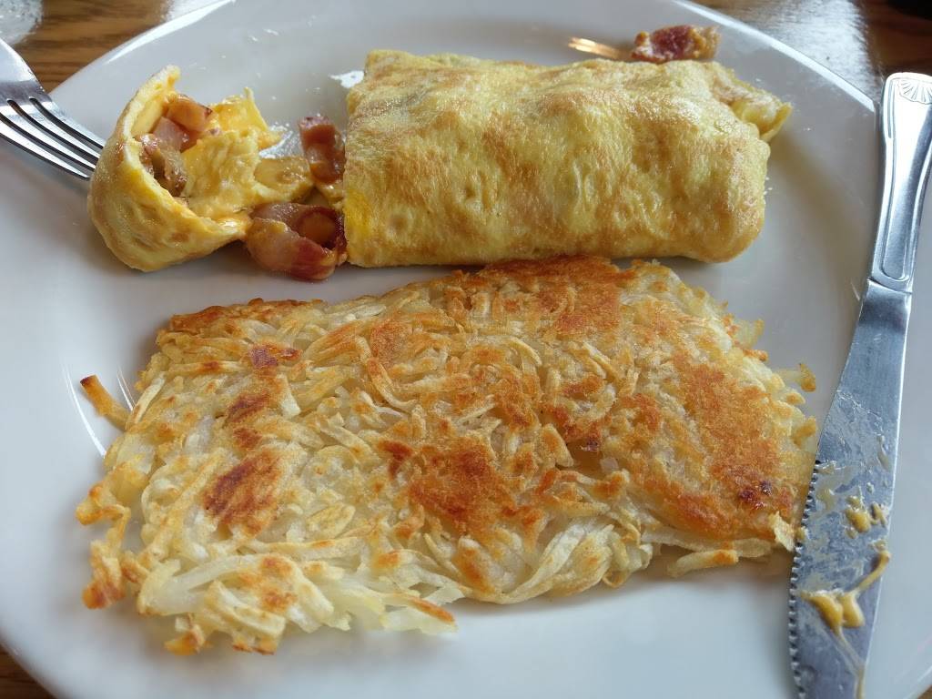 Aggies Hamburgers & Hot Dogs | restaurant | 19600 Hesperian Blvd, Hayward, CA 94541, USA | 5108879996 OR +1 510-887-9996