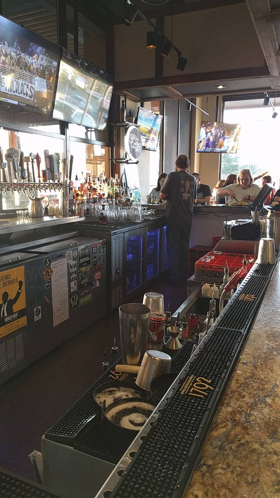 WZ Tavern East Cobb | restaurant | 3052 Shallowford Rd, Marietta, GA 30062, USA | 7709773712 OR +1 770-977-3712