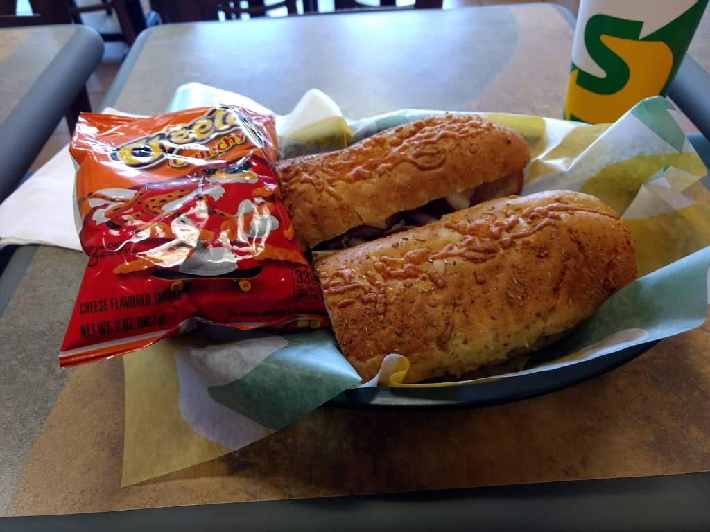 Subway Restaurants | restaurant | 14159 St Germain Dr, Centreville, VA 20121, USA | 7038155454 OR +1 703-815-5454
