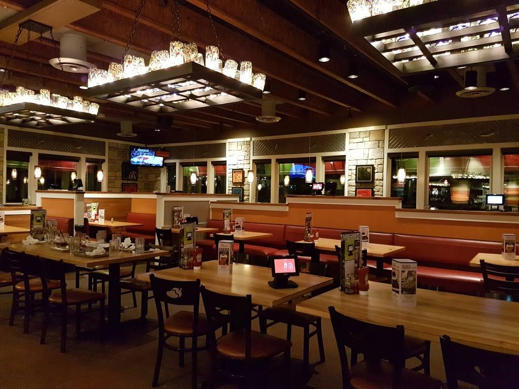 Chilis Grill & Bar | restaurant | 5035 Windward Pkwy, Alpharetta, GA 30004, USA | 7706191818 OR +1 770-619-1818