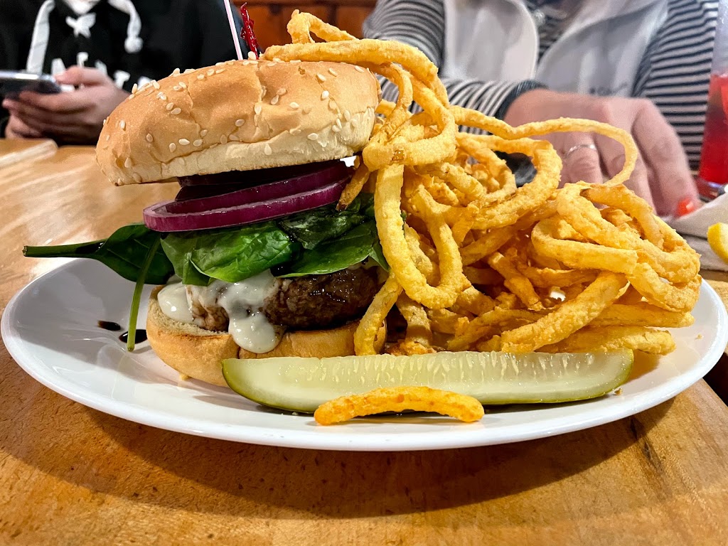 Mr. Bartleys Burger Cottage | restaurant | 1246 Massachusetts Ave, Cambridge, MA 02138, USA | 6173546559 OR +1 617-354-6559