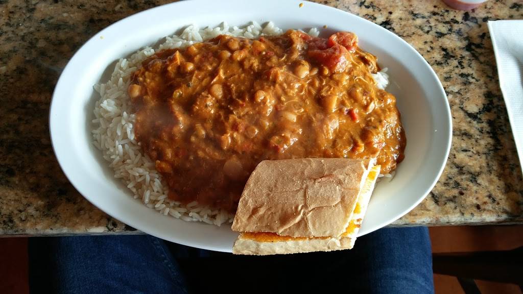 Yats Traders Point | restaurant | 5650 W 86th St Suite 132, Indianapolis, IN 46278, USA | 3178799287 OR +1 317-879-9287