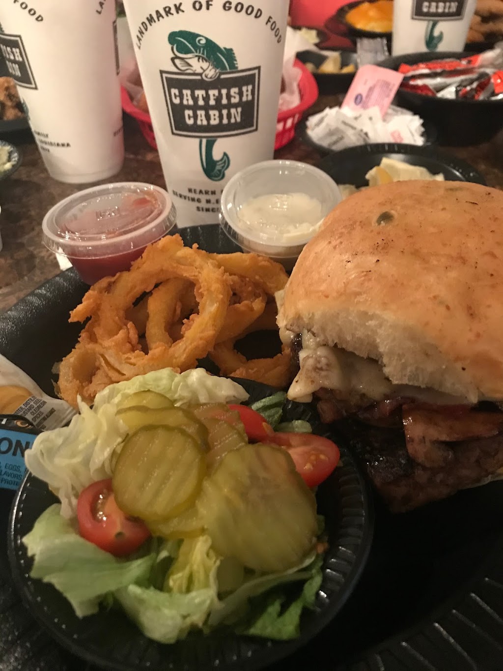 Catfish Cabin | restaurant | 1400 Louisville Ave, Monroe, LA 71201, USA | 3183877353 OR +1 318-387-7353