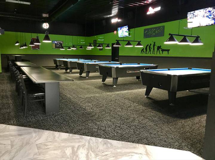 Hot Shots Billiards | restaurant | 700 Riverside Dr, Charles City, IA 50616, USA | 6412282001 OR +1 641-228-2001
