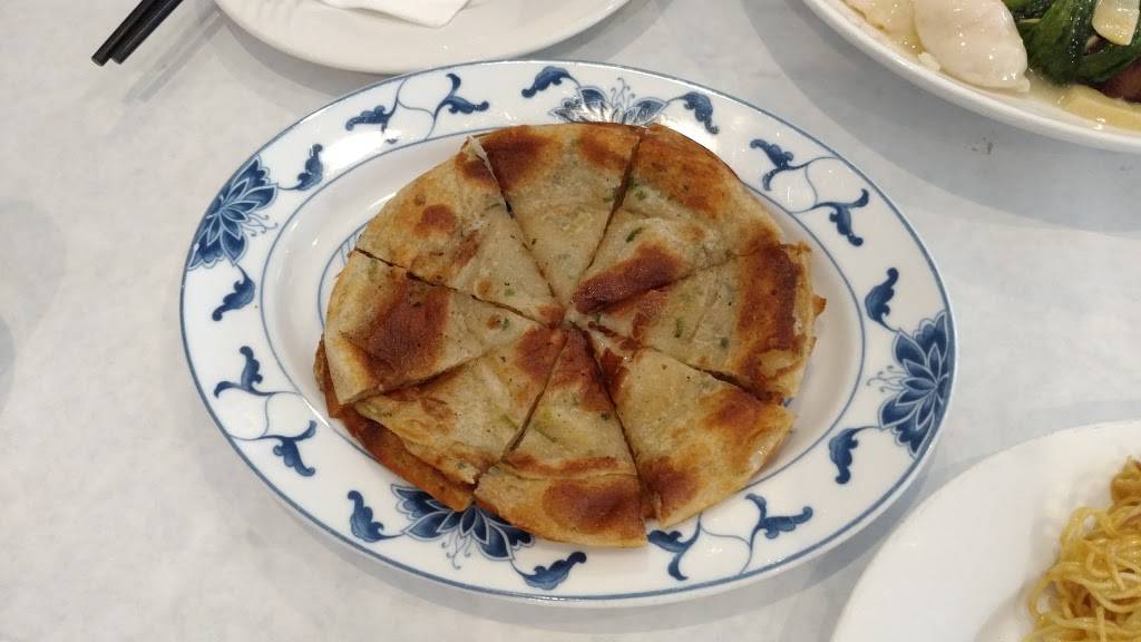 Yus Bistro | restaurant | 658 IL-59, Naperville, IL 60540, USA | 6308486998 OR +1 630-848-6998