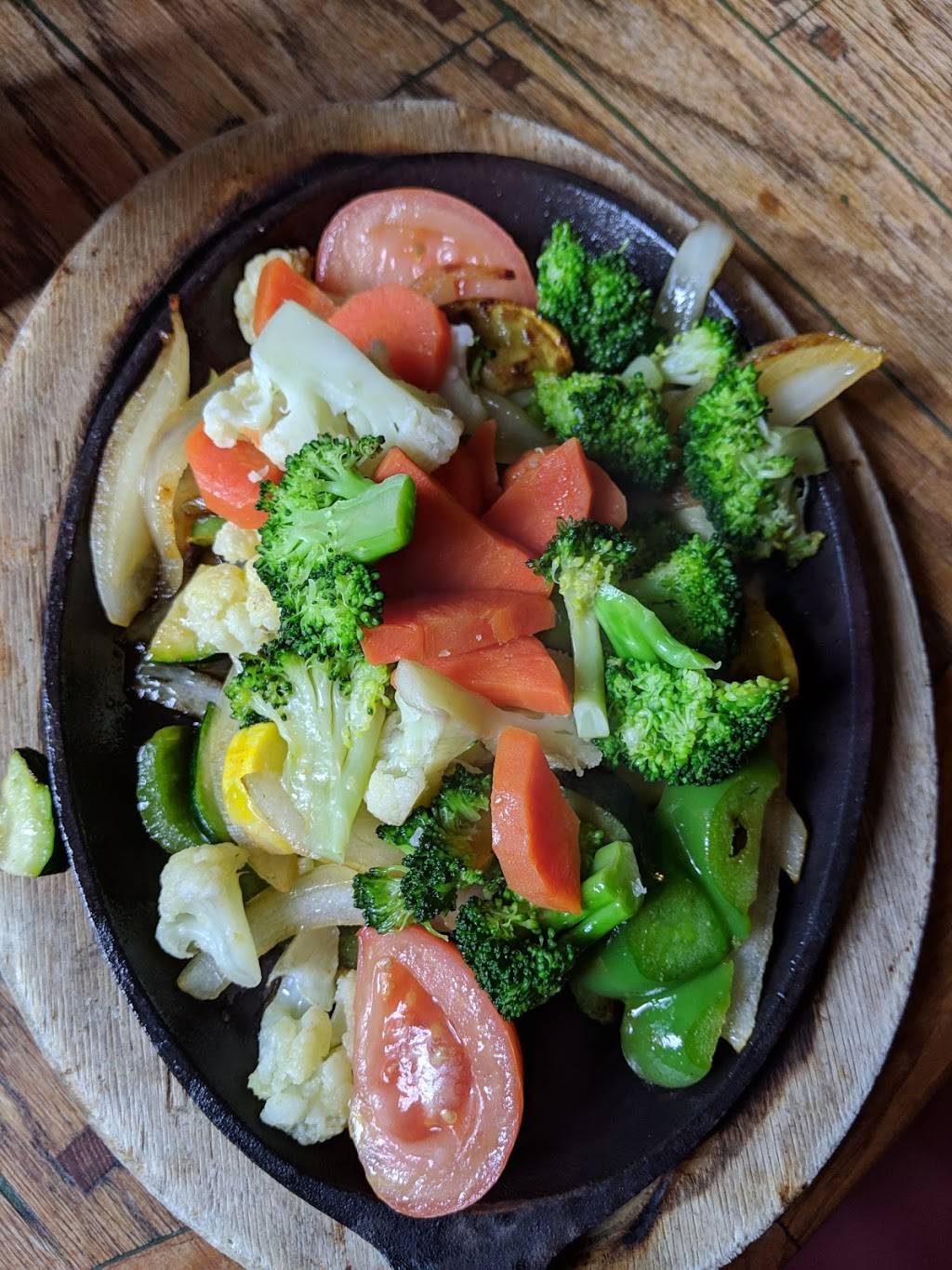 El Adobe Mexican Restaurant | restaurant | 2620 Ming Ave, Bakersfield, CA 93304, USA | 6613971932 OR +1 661-397-1932