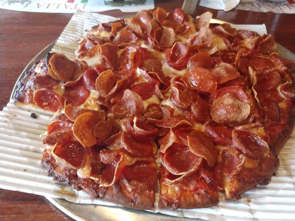 Vicks Gourmet Pizzeria | meal delivery | 7345 E Main St, Reynoldsburg, OH 43068, USA | 6148667392 OR +1 614-866-7392