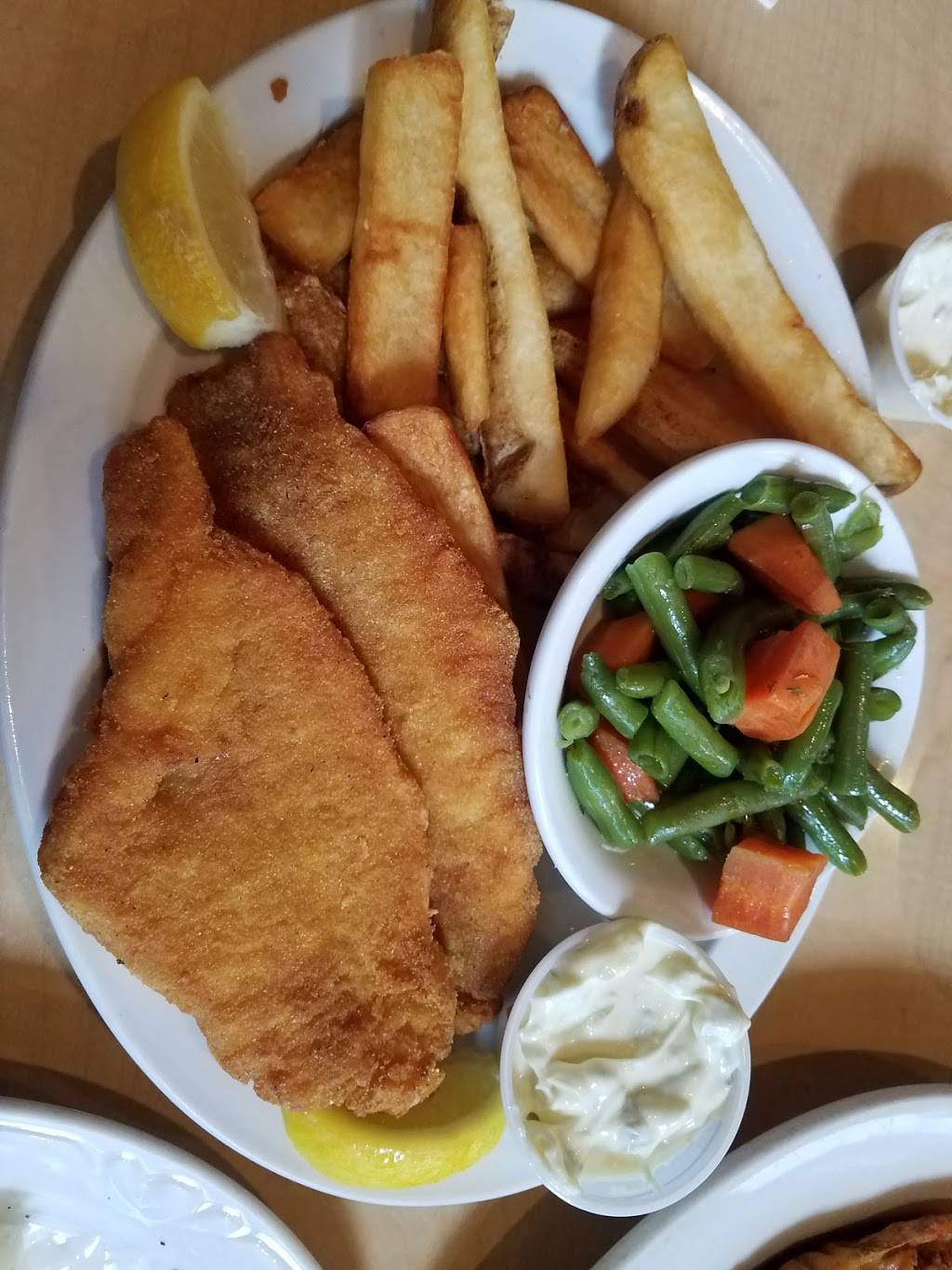 Jimmys Family Restaurant | restaurant | 9635 Mission Gorge Rd, Santee, CA 92071, USA | 6194488994 OR +1 619-448-8994