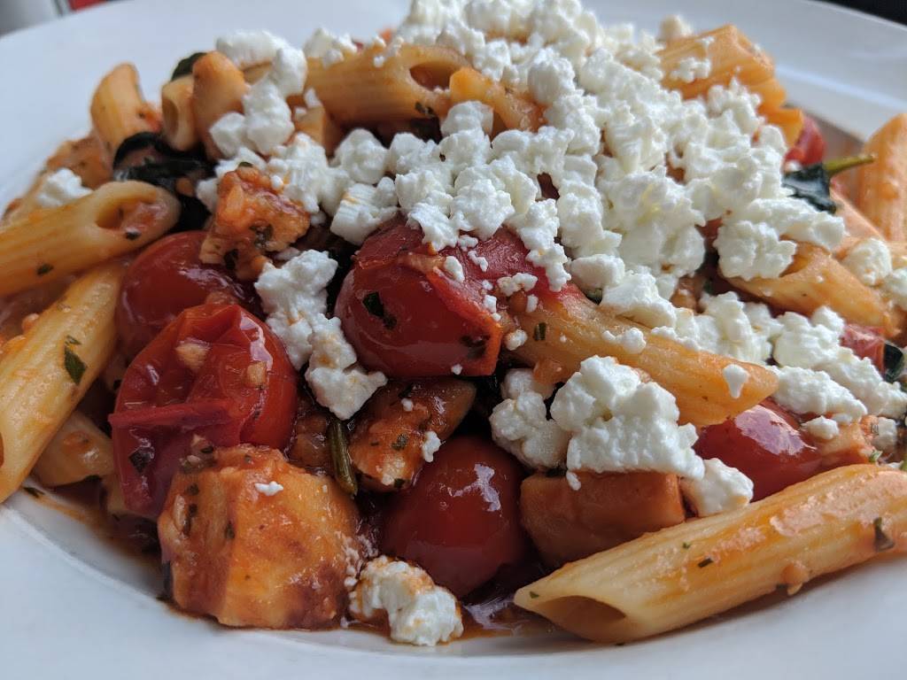 Tenutas Italian Restaurant | restaurant | 2995 S Clement Ave, Milwaukee, WI 53207, USA | 4144311014 OR +1 414-431-1014