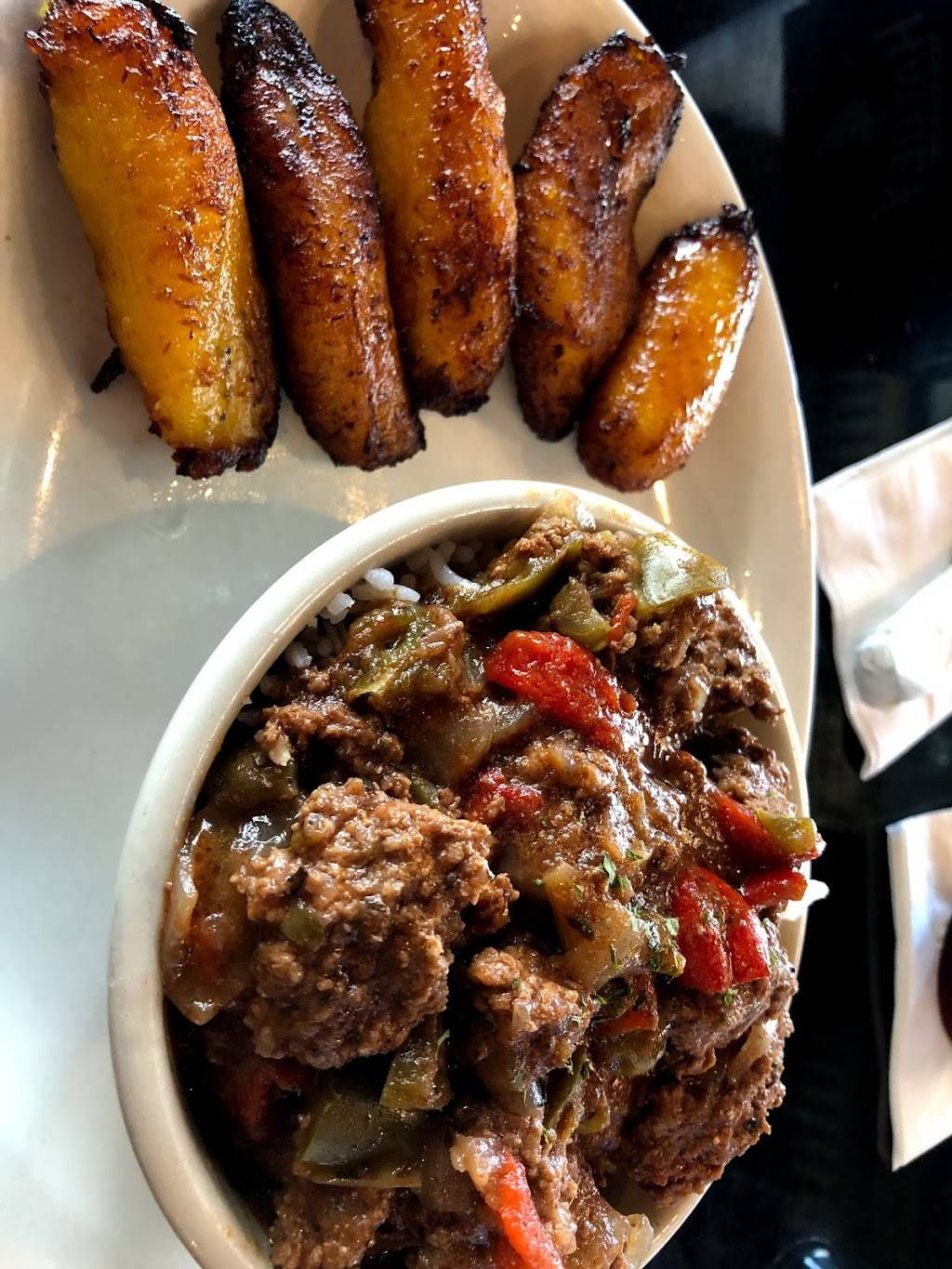 Fernandez the Bull Cuban Cafe & Bar - Midtown | restaurant | 3375 Pine Ridge Rd, Naples, FL 34109, USA | 2396539097 OR +1 239-653-9097