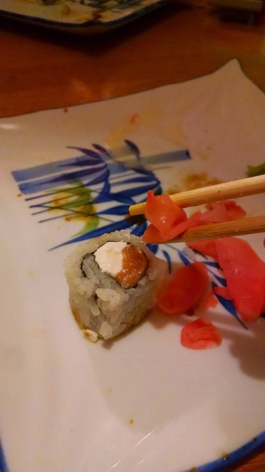 Yummy Yummy Japanese Restaurant | restaurant | 232 E Main St, Marion, VA 24354, USA | 2767837288 OR +1 276-783-7288