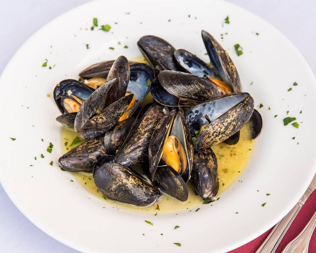 Fontina Grille | restaurant | 801 Pleasant Dr, Rockville, MD 20850, USA | 3019475400 OR +1 301-947-5400