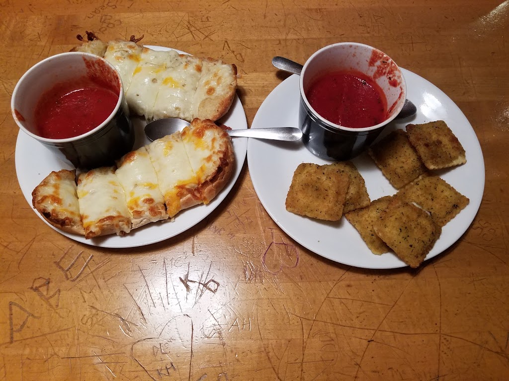 McSaltys Pizza Café | meal takeaway | Galleria Shopping Center Suite, 1550 E Battlefield Rd, Springfield, MO 65804, USA | 4178834324 OR +1 417-883-4324