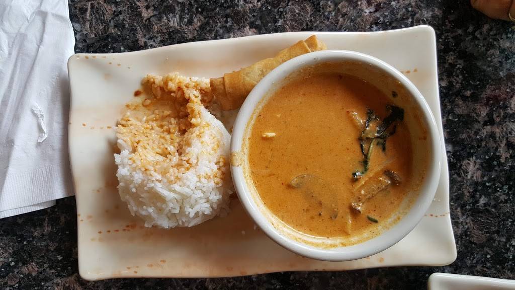 Thai Hut Bistro | restaurant | 3111 TPC Pkwy #120, San Antonio, TX 78259, USA | 2103142177 OR +1 210-314-2177