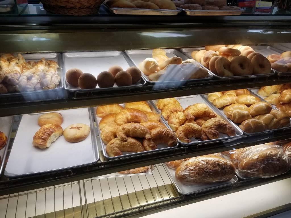 Las Americas Bakery | bakery | 4305 Hollywood Blvd, Hollywood, FL 33021, USA | 9549868585 OR +1 954-986-8585