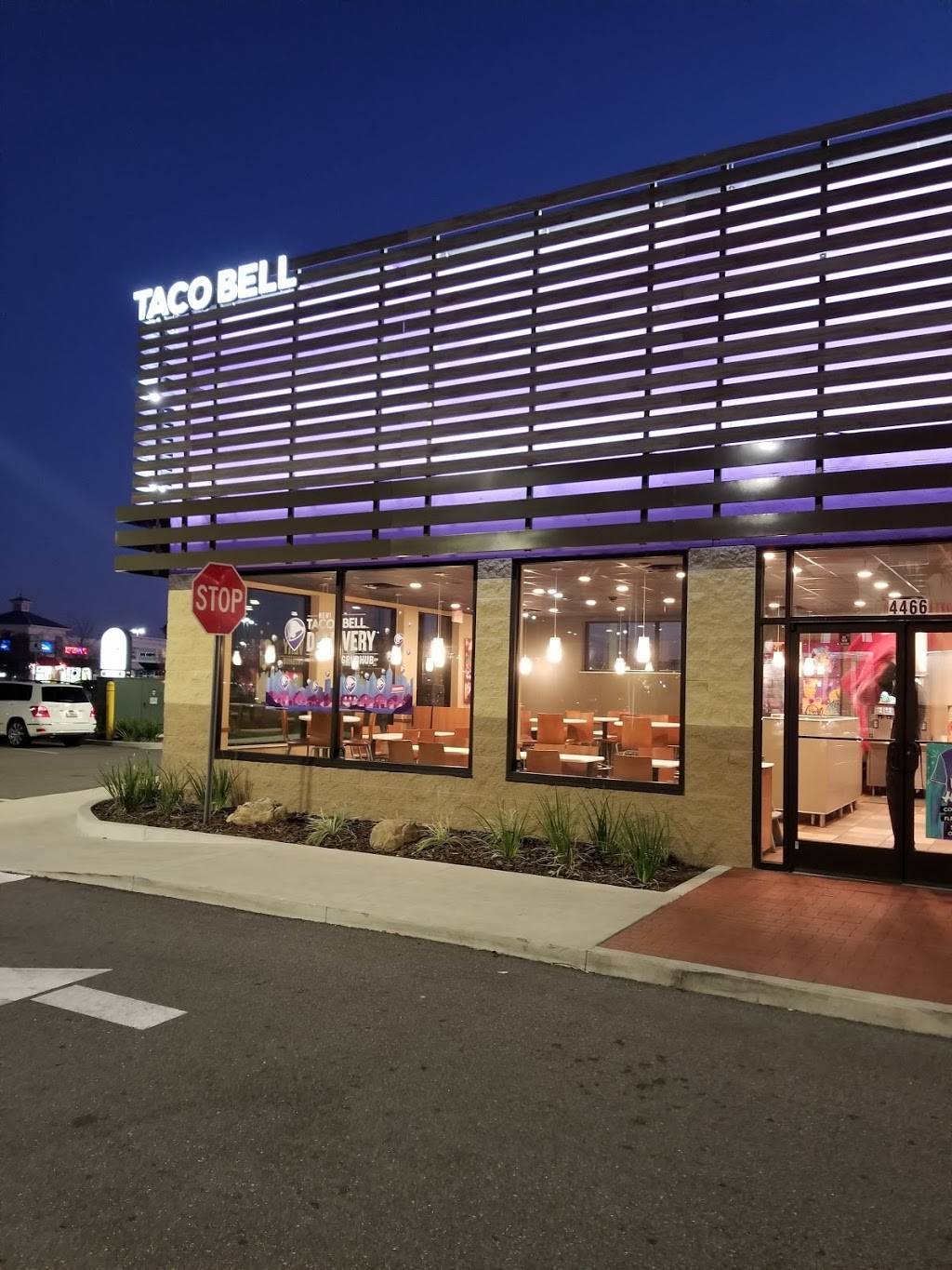 Taco Bell | meal takeaway | 4466 Town Center Pkwy, Jacksonville, FL 32246, USA | 9046460333 OR +1 904-646-0333