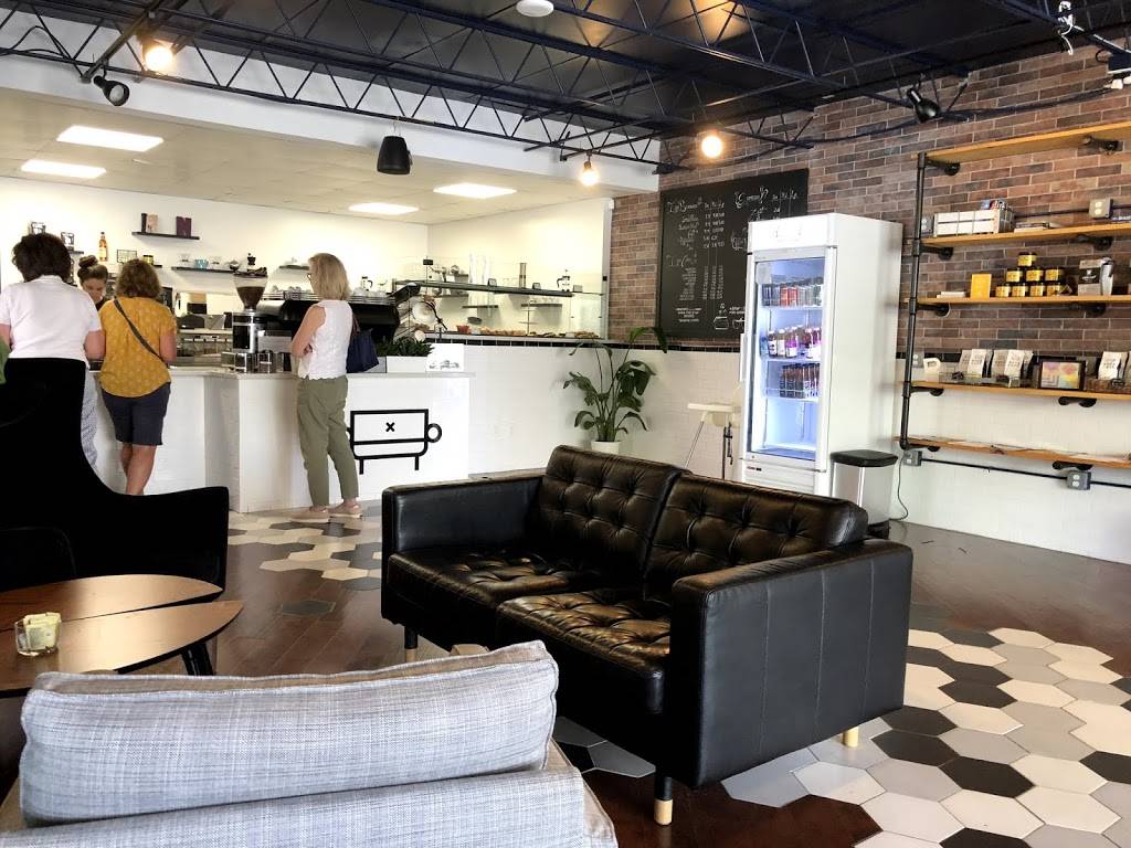 Sofá Café | cafe | 181 Concord St, Framingham, MA 01702, USA | 8572502381 OR +1 857-250-2381