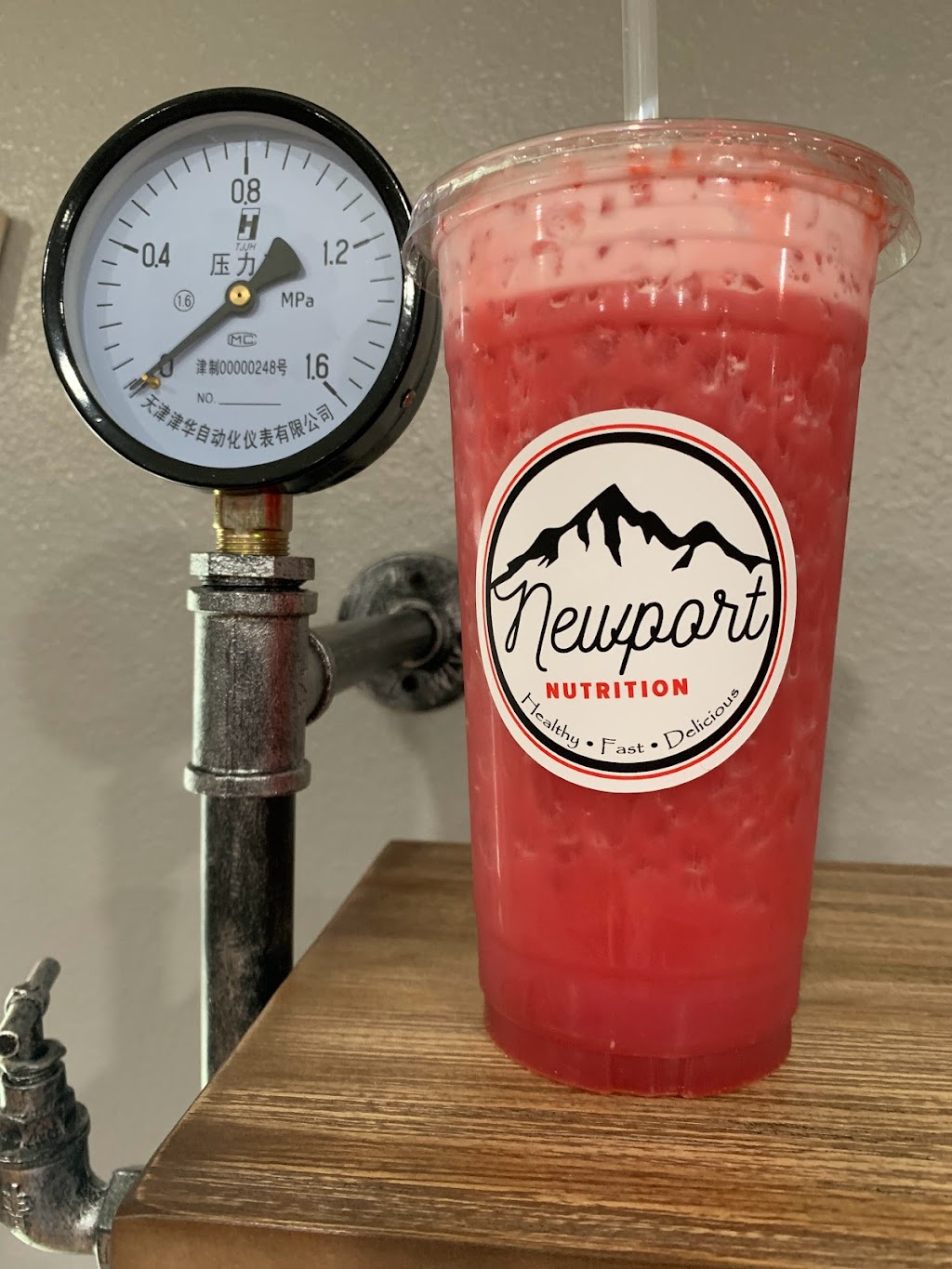 Newport Nutrition | restaurant | 124 Fox and Hound Way, Newport, TN 37821, USA | 4237209099 OR +1 423-720-9099