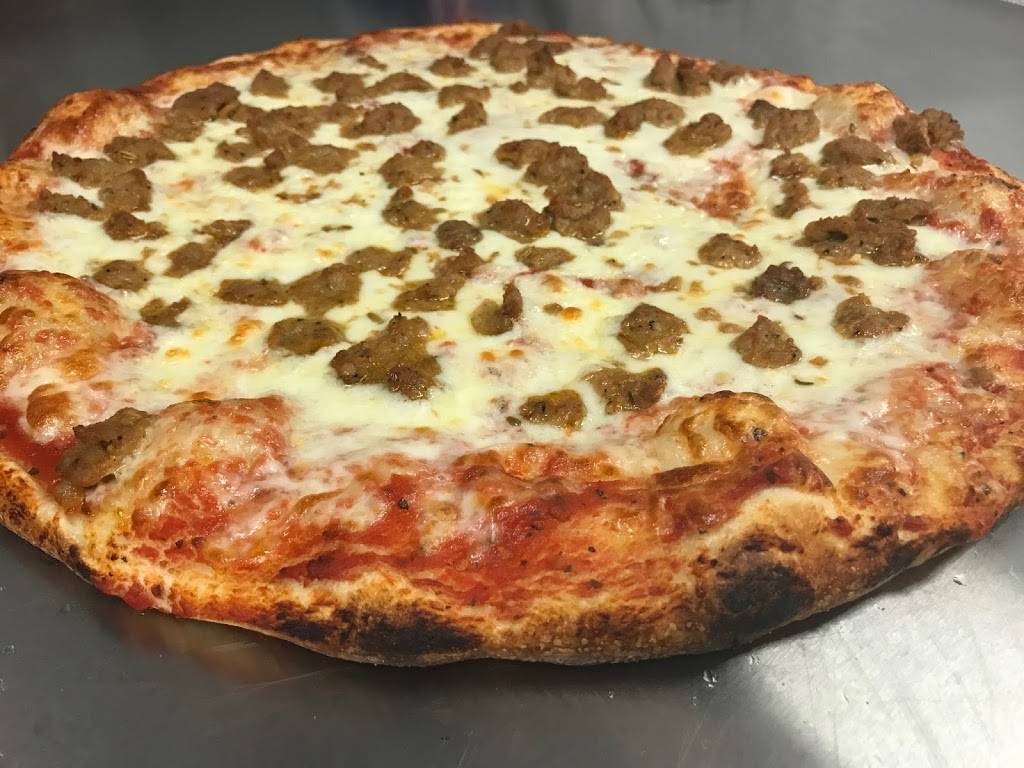 Homeslice Pizza and Subs UNCG | restaurant | 1101 W Gate City Blvd, Greensboro, NC 27403, USA | 3368970909 OR +1 336-897-0909