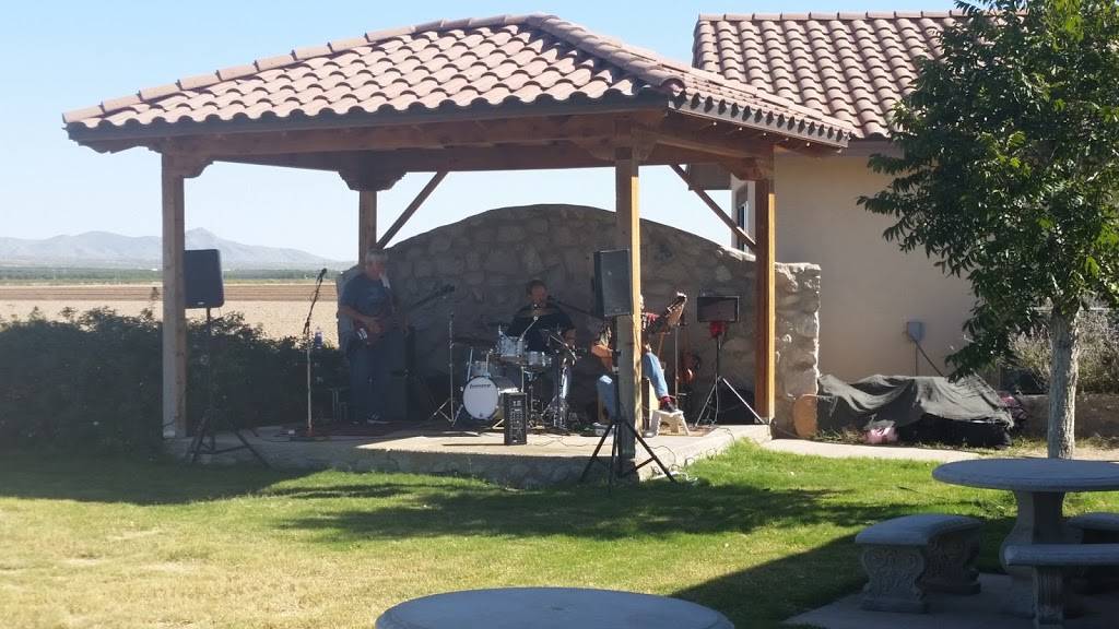 Rio Grande Vineyard & Winery | restaurant | 5321 Avenida de Mesilla, Las Cruces, NM 88005, USA | 5755243985 OR +1 575-524-3985