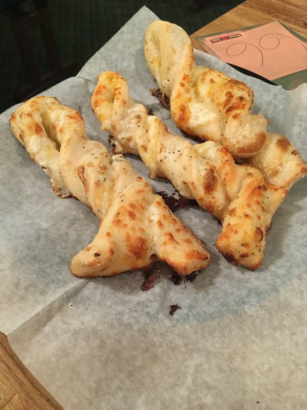 Round Table Pizza | meal delivery | 5440-A Thornwood Dr, San Jose, CA 95123, USA | 4085785200 OR +1 408-578-5200