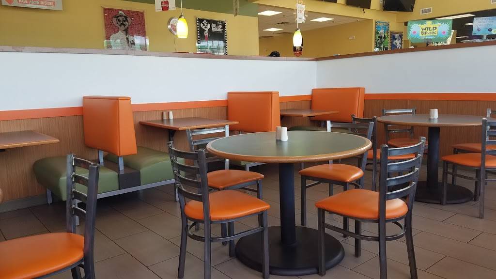 Rocky Rococo Pizza and Pasta | restaurant | 4905 Cty Hwy V, DeForest, WI 53532, USA | 6088422229 OR +1 608-842-2229