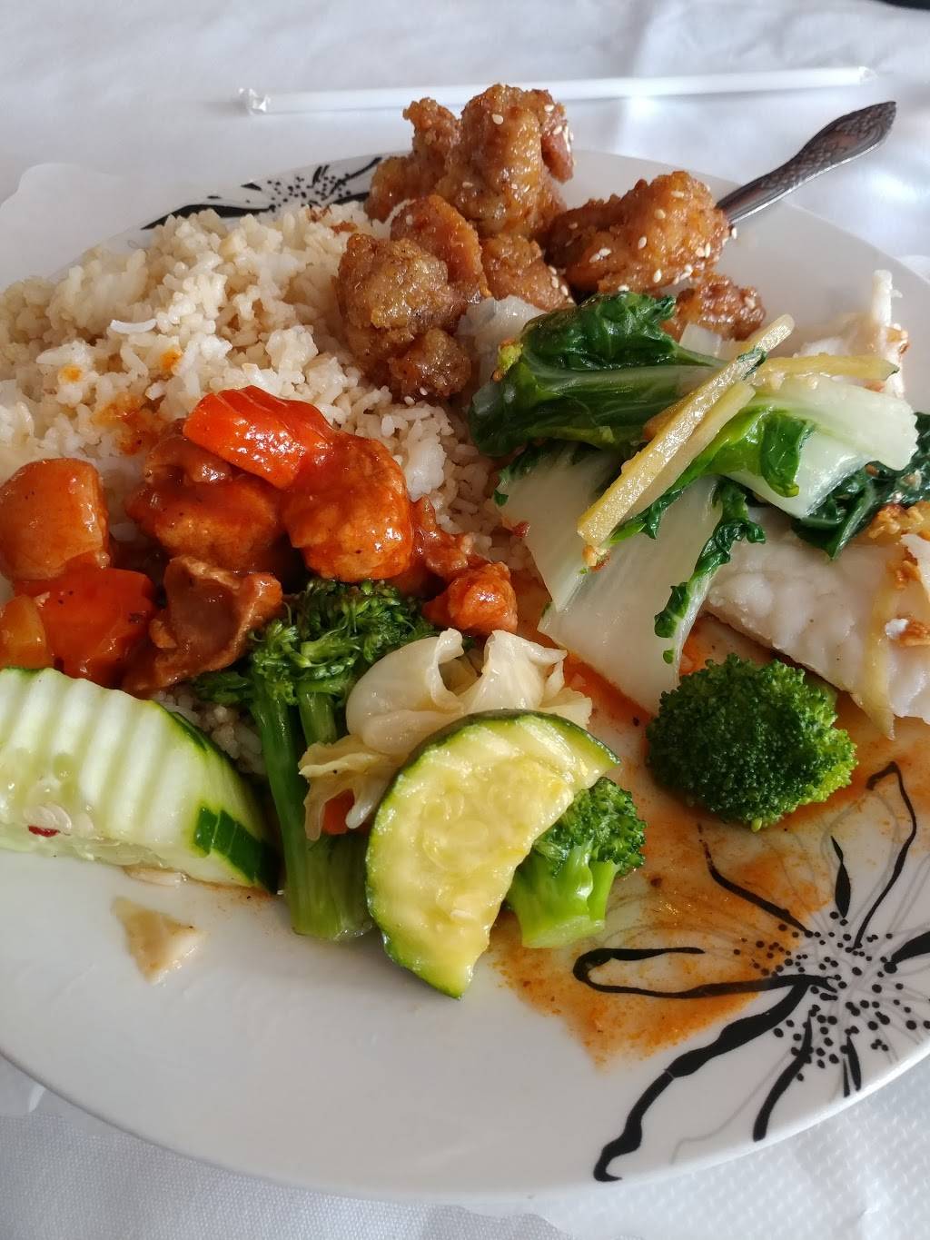 Red Orchids Restaurant | restaurant | 3203, 126 E Market St, Stockton, CA 95202, USA | 2094678140 OR +1 209-467-8140