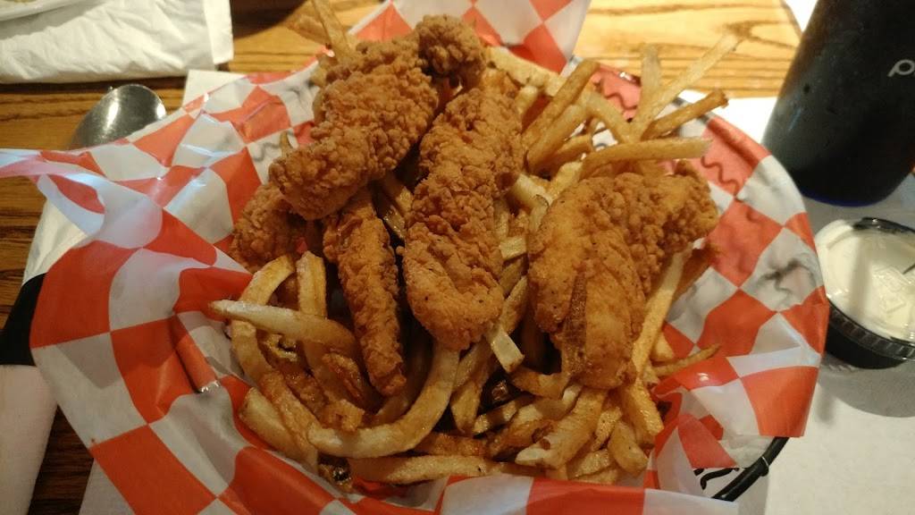 Artisan Restaurant & Catering | restaurant | 781 New Castle Rd, Butler, PA 16001, USA | 7242569626 OR +1 724-256-9626