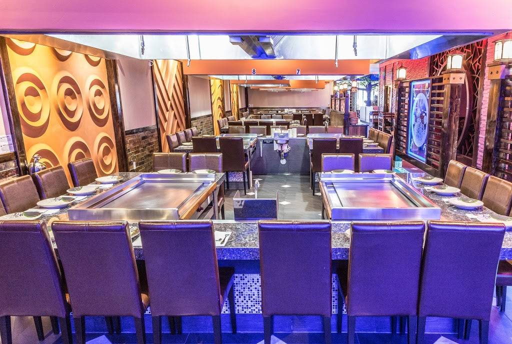 Izumi Sushi and Hibachi Steak house | restaurant | 2931 Hempstead Turnpike, Levittown, NY 11756, USA | 5166229388 OR +1 516-622-9388