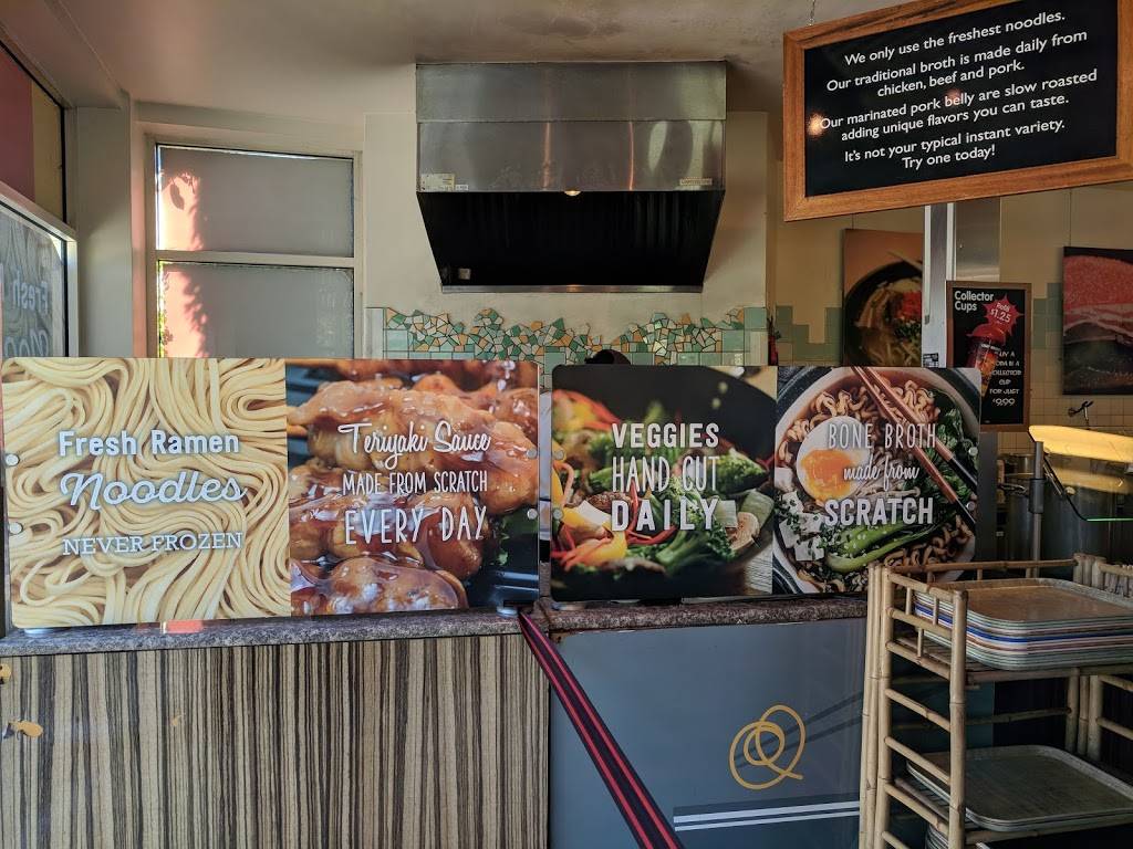 Wok N Bowl Ramen | restaurant | 1 Legoland Dr, Carlsbad, CA 92008, USA | 7602713411 OR +1 760-271-3411