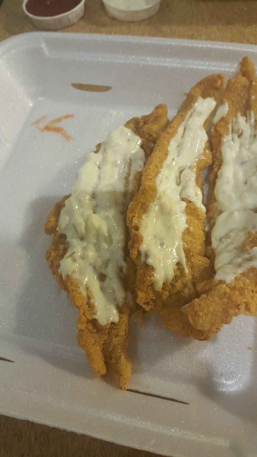 Captain Ds | restaurant | 560 W Town Plz, Bessemer, AL 35020, USA | 2054283704 OR +1 205-428-3704