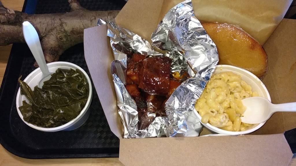 Daddy Petes BBQ | restaurant | 2921 Eastern Ave SE, Grand Rapids, MI 49508, USA | 6164268439 OR +1 616-426-8439