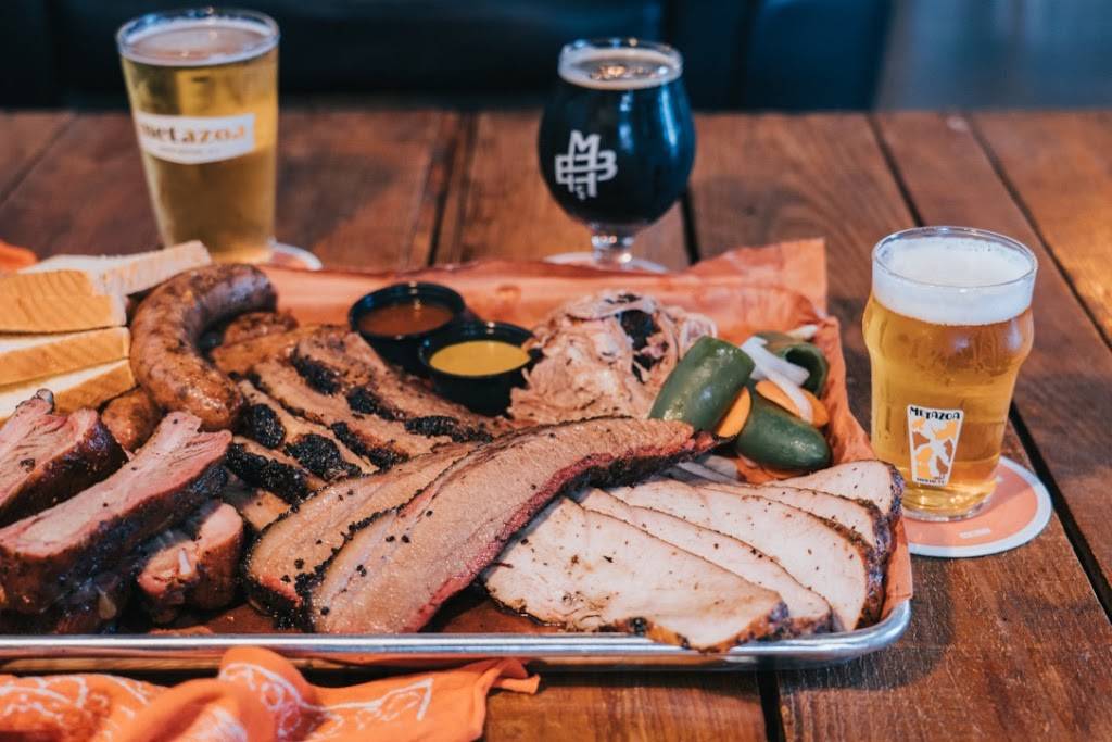 Old Gold Barbecue | restaurant | 140 S College Ave, Indianapolis, IN 46202, USA | 3177643443 OR +1 317-764-3443