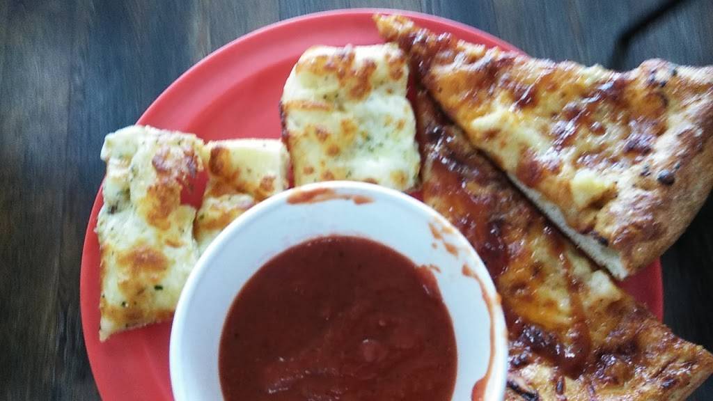 Cicis | restaurant | 10900 University City Blvd #13-15, Charlotte, NC 28213, USA | 7045105595 OR +1 704-510-5595