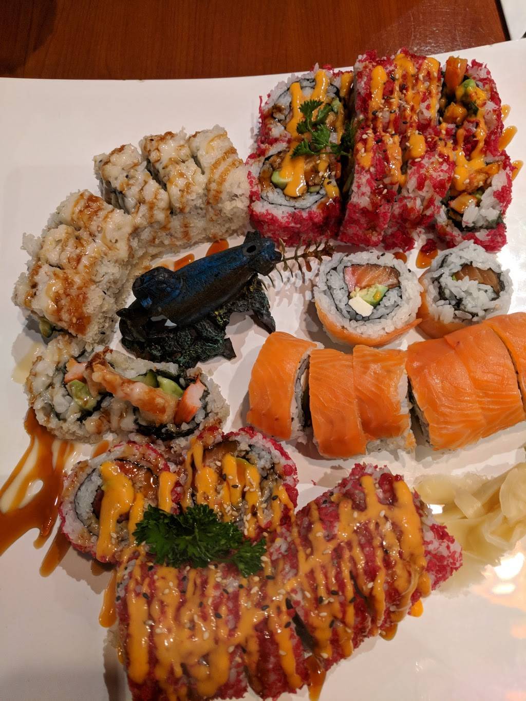 Akira Restaurant | restaurant | 83 Aberfoyle Rd, Kingston, ON K7M 7T2, Canada | 6137677664 OR +1 613-767-7664