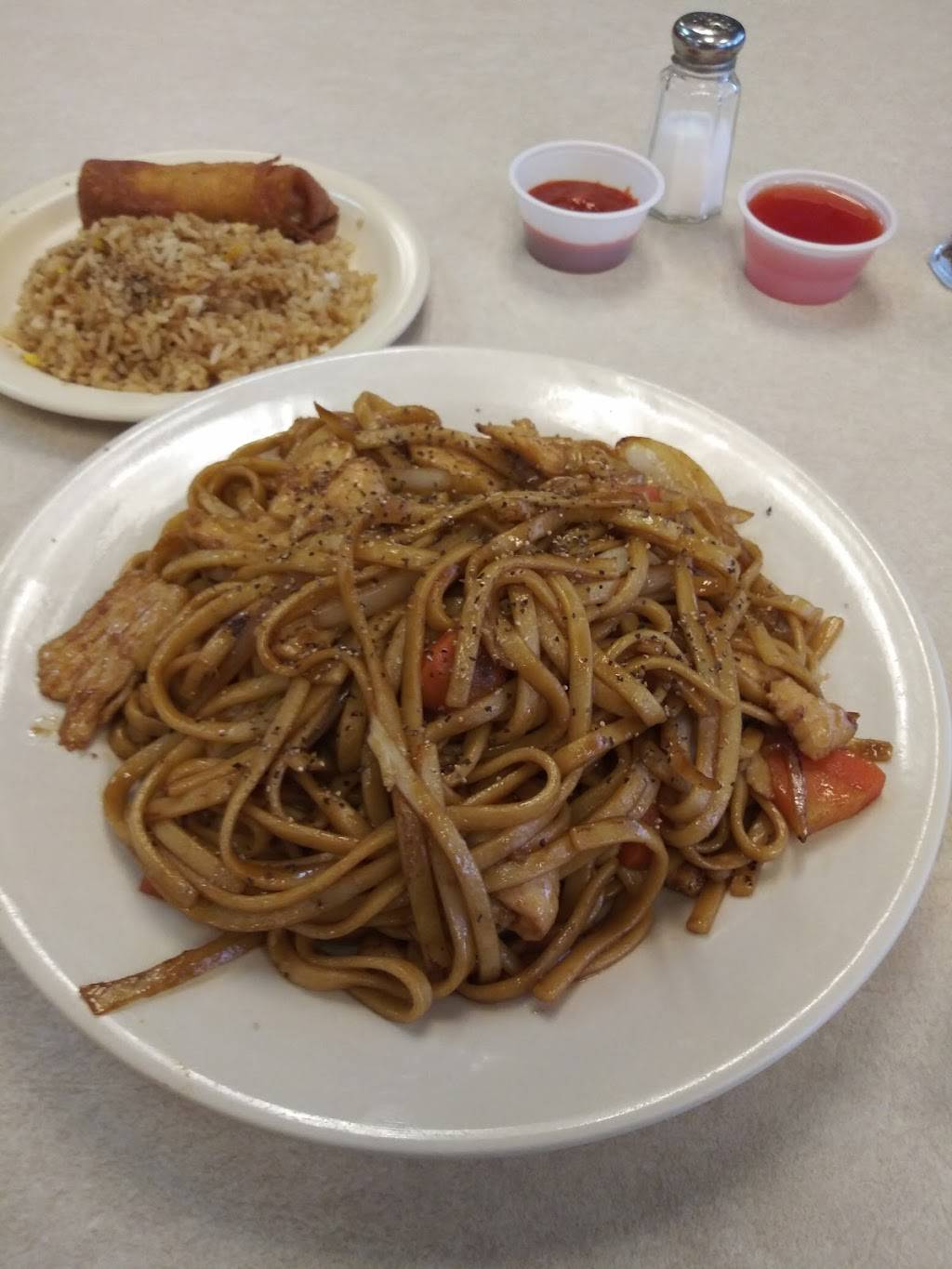 Wall Chinese Cafe | restaurant | 995 US-287 BYP, Waxahachie, TX 75165, USA | 9729372833 OR +1 972-937-2833
